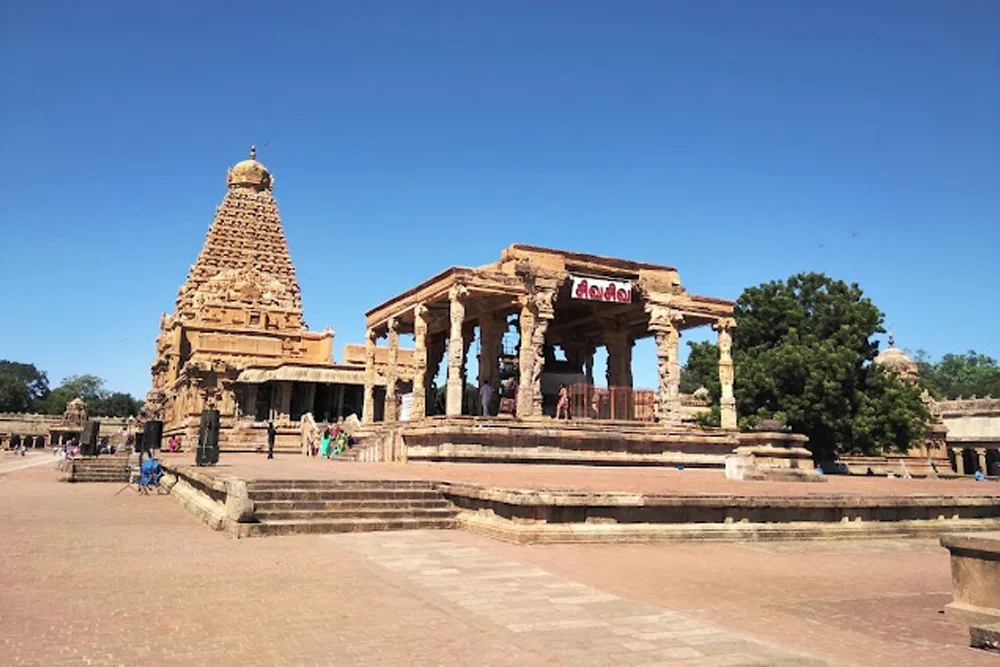Thanjavur Brihadeeswarar Temple