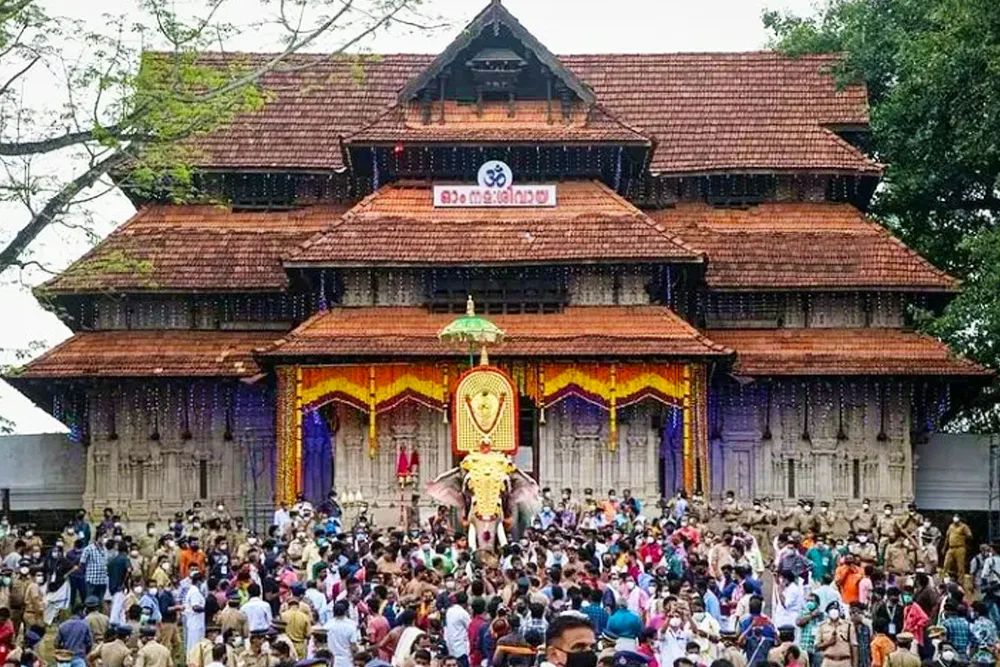Vadakkumnathan Temple